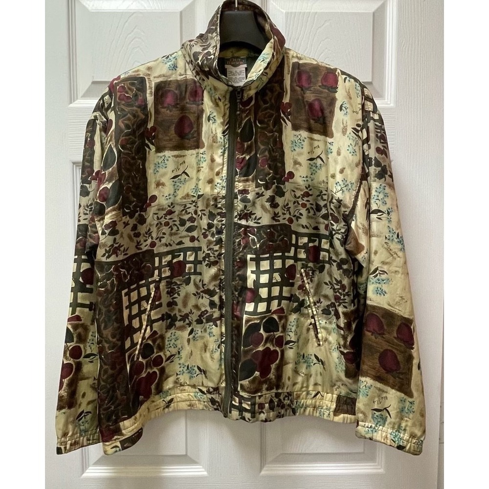 Vintage Out Brook‎ Women's Size M 100% Silk Fruit Patchwork Full Zip Jacket